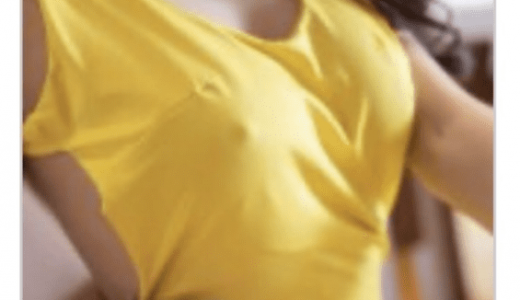 モンロージョブでは体にフィットするような服装が好まれる